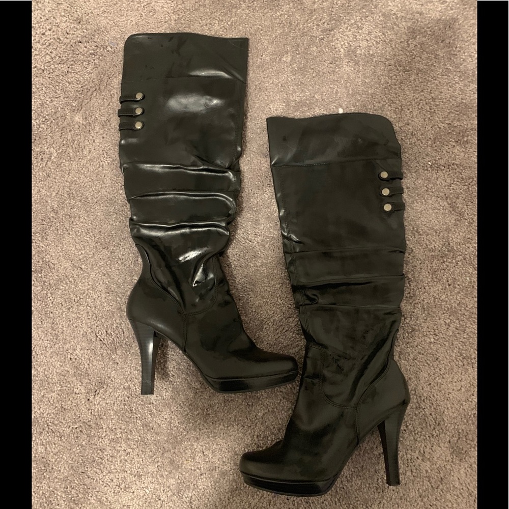 Rampage size 6 black boots